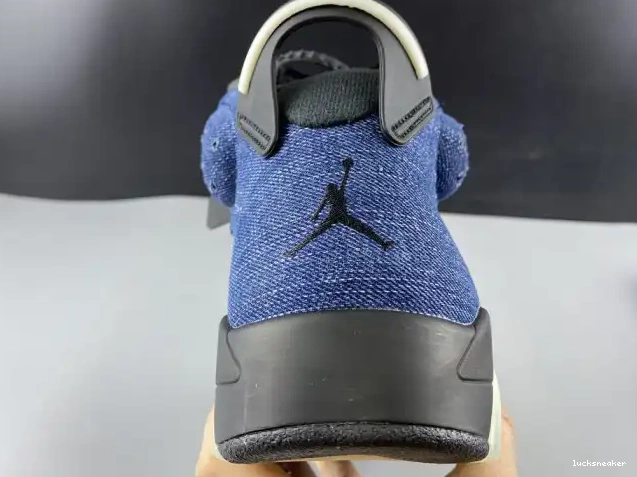 Rep LUCY 6 Denim Air Washed CT5350-401 Jordan 0409